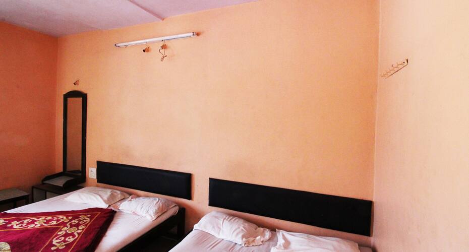 Poona Guest House, Pune 4